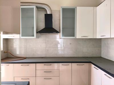 Kitchen Image of 1300 Sq.ft 2.5 BHK Apartment / Flat for rent in Shree Vardhman Victoria, Sector 70 Gurgaon for Rs. 40500