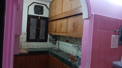 Kitchen Image of 1000 Sq.ft 2 BHK Apartment / Flat for sale in Rajendra Nagar Ghaziabad for Rs. 5450000