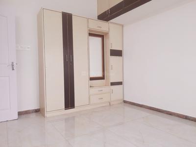 Bedroom Image of 1250 Sq.ft 2 BHK Builder Floor for rent in NRI Layout Bengaluru for Rs. 27000