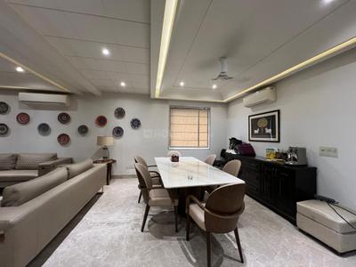 Living Room Image of 2250 Sq.ft 3 BHK Builder Floor for sale in South Extension II New Delhi for Rs. 71000000