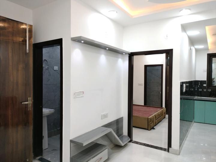 Adarsh An Main Image 1