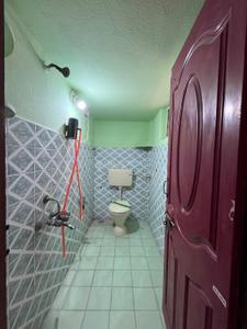 Bathroom Image of 1150 Sq.ft 2 BHK Independent House for rent in New Krishna Nagar Kurnool for Rs. 10500