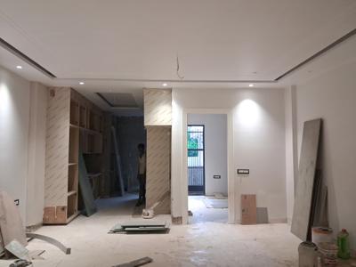 Living Room Image of 1800 Sq.ft 3 BHK Builder Floor for sale in Paschim Vihar New Delhi for Rs. 36500000