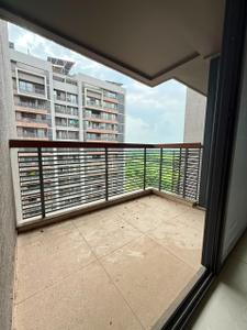 Balcony Image of 1800 Sq.ft 3 BHK Apartment / Flat for rent in Vihav Elinor, New Alkapuri Vadodara for Rs. 30000