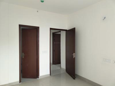 Bedroom Image of 1350 Sq.ft 3 BHK Apartment / Flat for sale in Amrapali Heartbeat City IV, Sector 107 Noida for Rs. 14175000