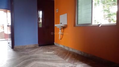 Living Room Image of 665 Sq.ft 2 BHK Apartment / Flat for sale in Keshtopur Kolkata for Rs. 2100000