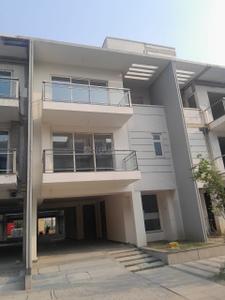 Building Image of 2800 Sq.ft 4 BHK Villa for sale in Godrej Golf Links Villas, Jaypee Greens Greater Noida for Rs. 43000000