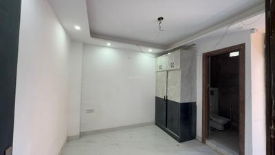 Bedroom Image of 1000 Sq.ft 3 BHK Apartment / Flat for sale in Chhattarpur New Delhi for Rs. 6200000