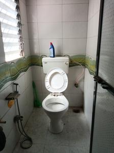 Bathroom Image of 1350 Sq.ft 2 BHK Apartment / Flat for sale in Panvel Navi Mumbai for Rs. 8500000