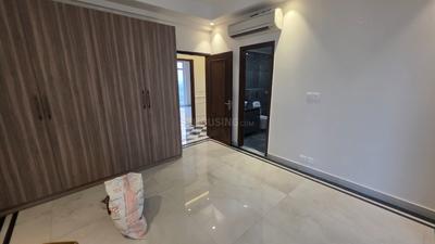Bedroom Image of 2400 Sq.ft 3 BHK Apartment / Flat for sale in Central Park Resorts, Sector 48 Gurgaon for Rs. 72500000