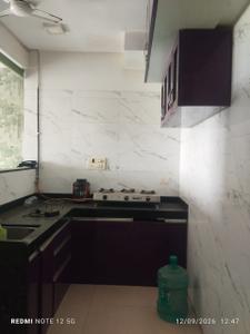 Kitchen Image of 621 Sq.ft 2 BHK Apartment / Flat for sale in Andheri West Mumbai for Rs. 15800000