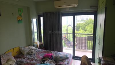 Bedroom Image of 1150 Sq.ft 2 BHK Apartment / Flat for sale in Bodakdev Ahmedabad for Rs. 6800000