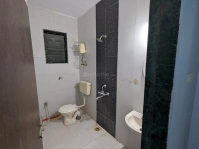 Bathroom Image of KHARGHAR PG in Belapur CBD, Navi Mumbai