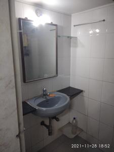 Bathroom Image of 800 Sq.ft 2 BHK Apartment / Flat for sale in Irene B Wing Phase 1, Malad West Mumbai for Rs. 23000000