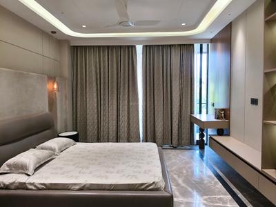 Bedroom Image of 4500 Sq.ft 4.5 BHK Builder Floor for sale in Greenwood City Floors, Sector 45 Gurgaon for Rs. 55000000