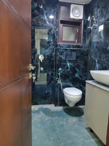 Common Bathroom Image of 820 Sq.ft 2 BHK Apartment / Flat for sale in Chhattarpur New Delhi for Rs. 4500000