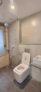 Bathroom Image of 580 Sq.ft 1.5 BHK Apartment / Flat for rent in Lodha Upper Thane, Bhiwandi Thane for Rs. 20000