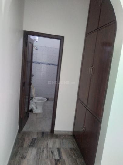Rajinder Singh Market, Sector 28 Bedroom 1