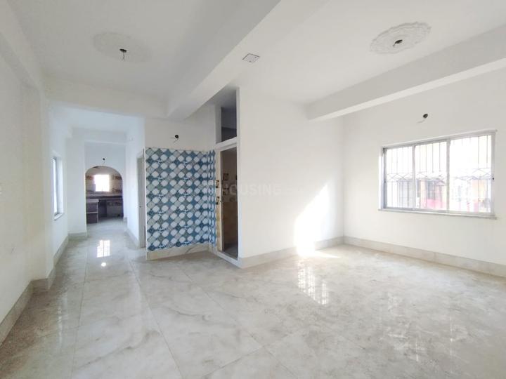 Near 206 footbridge Main Image 1