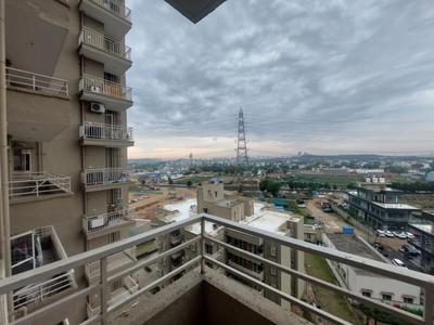 Balcony Image of 759 Sq.ft 3 BHK Apartment / Flat for sale in Pyramid Altia, Sector 70 Gurgaon for Rs. 9500000