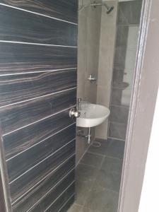 Image of 1030 Sq.ft 2 BHK Apartment / Flat for rent in Cosmos Ashoka Apartment, Milakpur Goojar, Bhiwadi for Rs. 15000