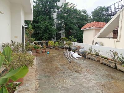 Balcony Image of 5000 Sq.ft 5 BHK Independent House for rent in Banjara Hills Hyderabad for Rs. 350000