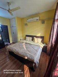 Bedroom Image of 1890 Sq.ft 3 BHK Builder Floor for rent in Sector 52 Gurgaon for Rs. 55000