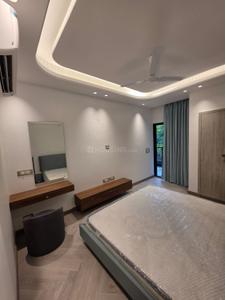 Bedroom Image of 2100 Sq.ft 4 BHK Builder Floor for rent in Green Park New Delhi for Rs. 250000