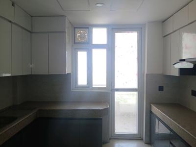 Kitchen Image of 2000 Sq.ft 3 BHK Apartment / Flat for sale in Indiabulls Centrum Park, Sector 103 Gurgaon for Rs. 21000000