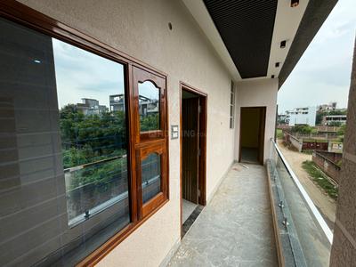 Balcony Image of 2240 Sq.ft 5 BHK Independent House for sale in Chitaipur Varanasi for Rs. 15500000