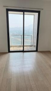 Bedroom Image of 1000 Sq.ft 2 BHK Apartment / Flat for sale in Lodha New Cuffe Parade, Sion Mumbai for Rs. 30500000