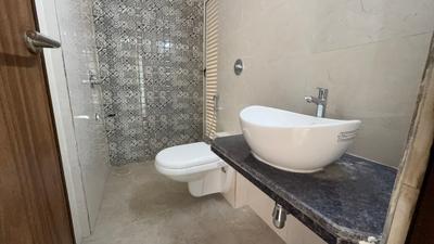 Bathroom Image of 650 Sq.ft 1 BHK Apartment / Flat for rent in Marathon Nexzone Daffodil 1, Panvel Navi Mumbai for Rs. 17000