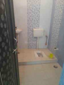 Bathroom Image of 1390 Sq.ft 3 BHK Builder Floor for rent in Dumari Muzaffarpur for Rs. 6000