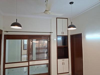 Bedroom Image of 1953 Sq.ft 3 BHK Builder Floor for rent in Uday Park New Delhi for Rs. 90000
