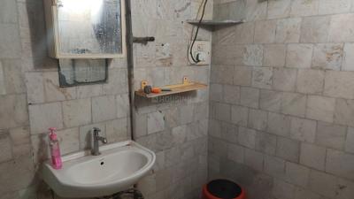 Image of 1250 Sq.ft 2 BHK Apartment / Flat for rent in Ambanagar, Surat for Rs. 25000