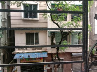 Bedroom Two Image of 850 Sq.ft 2 BHK Apartment / Flat for rent in Lake Town Kolkata for Rs. 19000