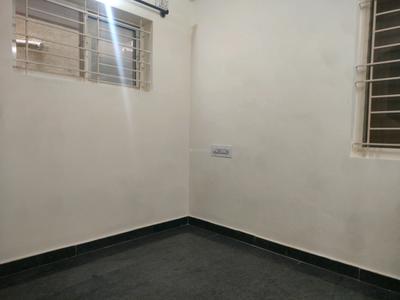 Bedroom Image of 1300 Sq.ft 2 BHK Apartment / Flat for rent in Munnekollal Bengaluru for Rs. 32000