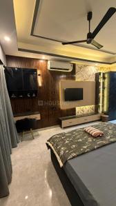 Bedroom Image of 1650 Sq.ft 3 BHK Independent House for rent in Jaypee Kensington Park Plot Phase 2, Sector 133 Noida for Rs. 39500