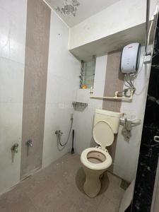 Bathroom Image of 1300 Sq.ft 2 BHK Apartment / Flat for rent in Konark Tower, Vastrapur Ahmedabad for Rs. 28000