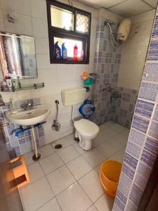 Bathroom Image of 1620 Sq.ft 3 BHK Apartment / Flat for rent in Pratap Nagar Jaipur for Rs. 30000
