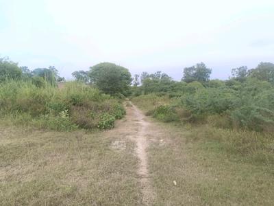 Image of 32 Sq.ft Residential Plot / Land for sale in Rohini Sector 28, New Delhi for Rs. 6600000
