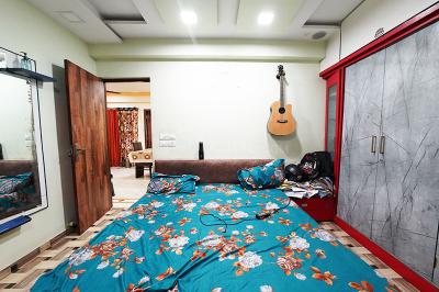 Bedroom Image of 2925 Sq.ft 4 BHK Apartment / Flat for sale in Bodakdev Ahmedabad for Rs. 16900000
