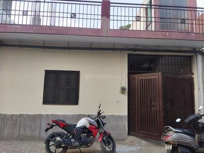 Image of 900 Sq.ft 2 BHK Independent House for rent in Sanskriti Garden Villas, Noida Extension, Greater Noida for Rs. 13000