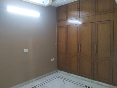 Bedroom Image of 1250 Sq.ft 3 BHK Apartment / Flat for sale in Paschim Vihar New Delhi for Rs. 18000000