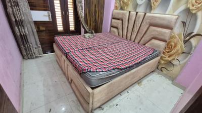 Bedroom Image of 2150 Sq.ft 2 BHK Apartment / Flat for rent in Uttam Nagar New Delhi for Rs. 17499