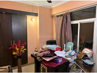 Bedroom Image of 1450 Sq.ft 2.5 BHK Apartment / Flat for sale in Panchsheel Wellington, Crossings Republik Ghaziabad for Rs. 10500000