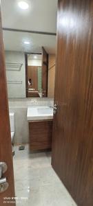 Bathroom Image of 999 Sq.ft 2 BHK Apartment / Flat for sale in Hiranandani Meadows, Thane West Thane for Rs. 19500000
