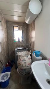 Bathroom Image of 1350 Sq.ft 3 BHK Apartment / Flat for rent in Electronic City Bengaluru for Rs. 45000