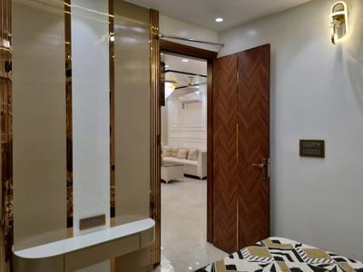 Bedroom Image of 810 Sq.ft 3 BHK Apartment / Flat for sale in Hans Builders Floor, Uttam Nagar New Delhi for Rs. 7000000