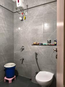 Common Bathroom Image of 1530 Sq.ft 3 BHK Apartment / Flat for sale in Nirman Vishnubaug, Shivaji Nagar Pune for Rs. 33000000
